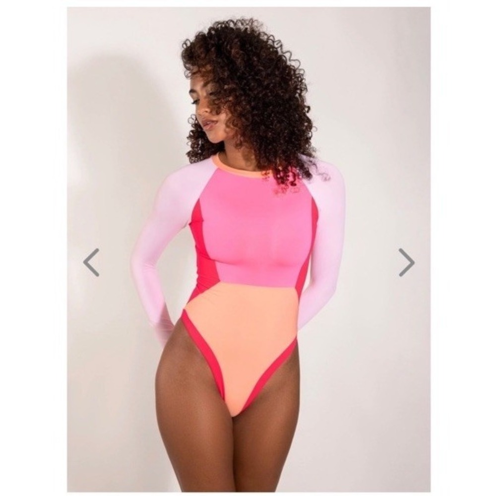 ONEONE Savanna One Piece Swimsuit Sz M Pink Colorblock Surfing Beach Fresh